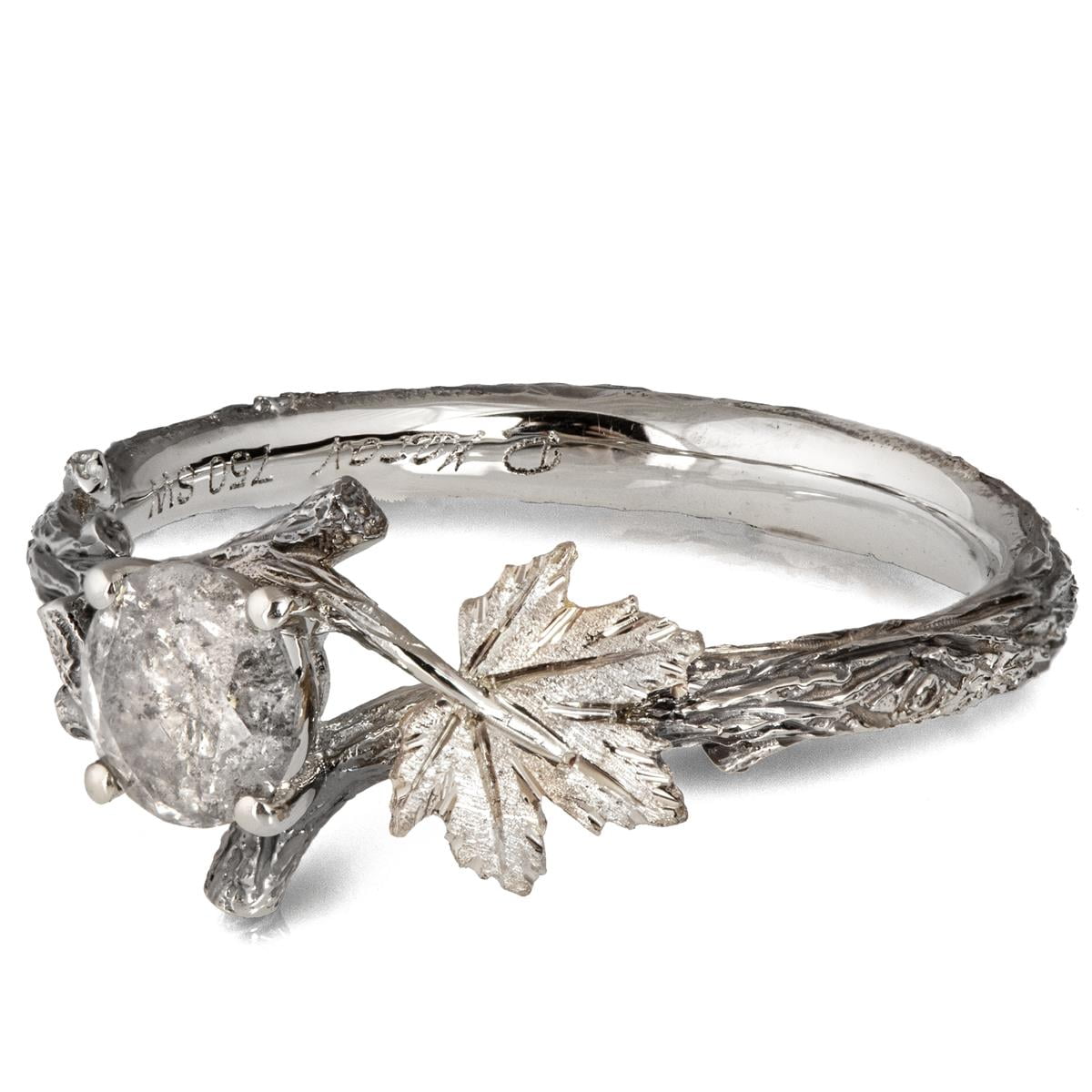 Single Diamond Ring (Copy) – Kalaneedhi Jewellers LLP